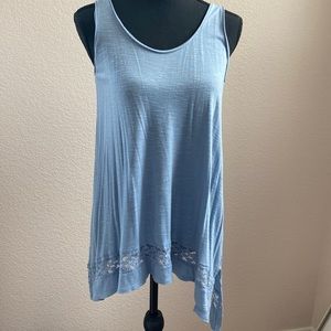Sun and Shadow Blue Tunic Tank Top with High Low and Lace Inset